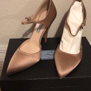 Prada Calzature Donna 37.5 (7 1/12)  Color:Nudo